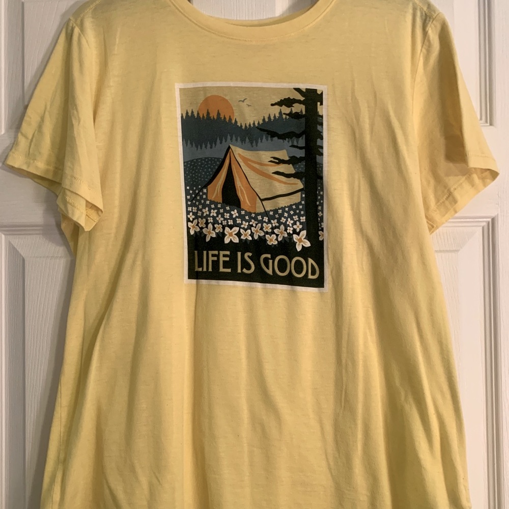 Life is Good yellow tshirt size large